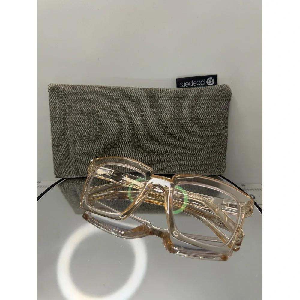 Peepers Standing Ovation Focus Blue Light Glasses Clear Tan Frame Soft Case 2666
